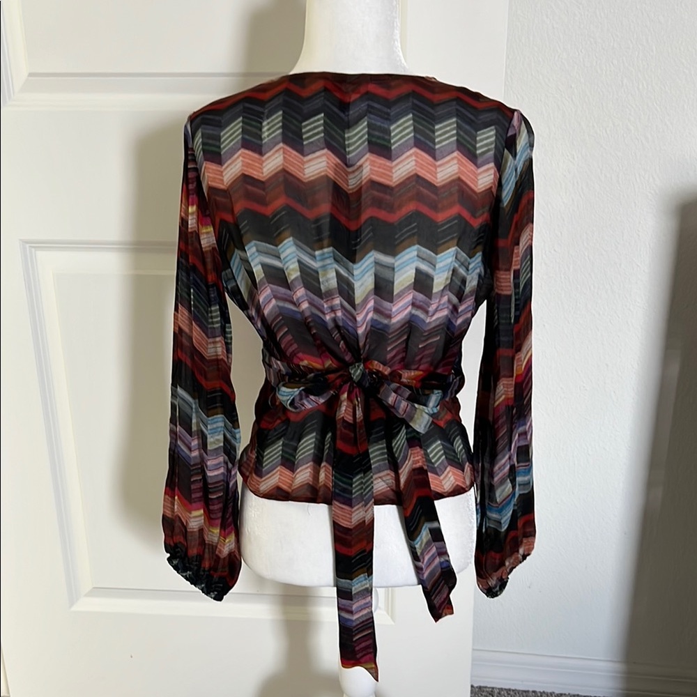 NWT Conditions Apply Anthropologie Chevron Top XS Petite - Picture 5 of 8